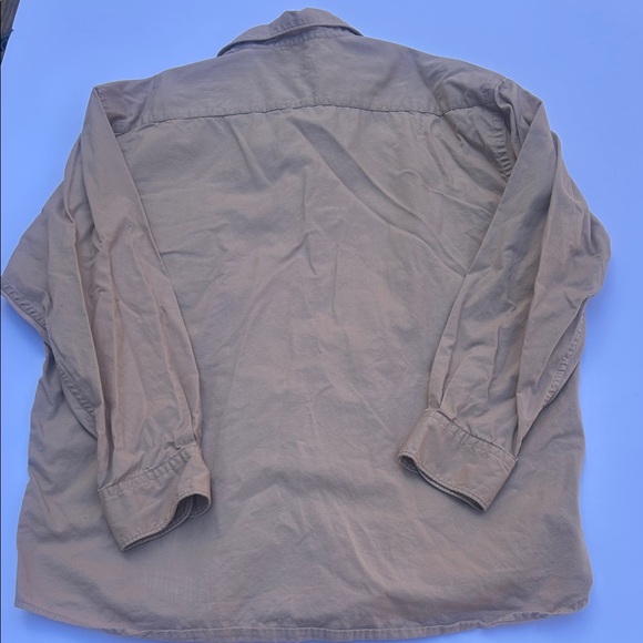 St. John's Bay Men's Tan Shirt - Picture 4 of 4